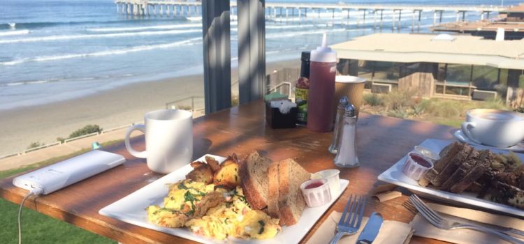 Caroline's Seaside Cafe by Giuseppe