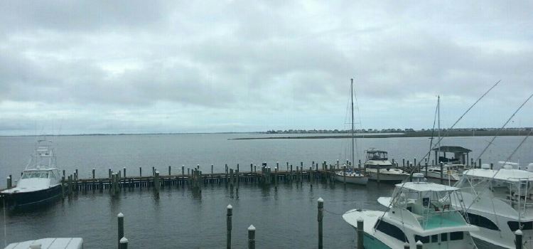 Stripers Bar & Grill