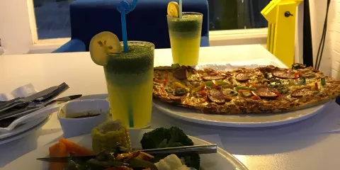 Hermes Restaurant & Cafe