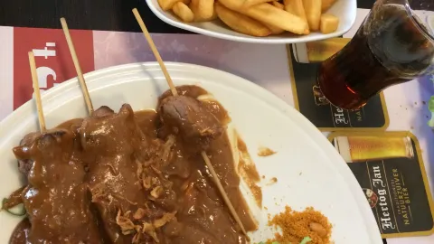 Eetcafé 't Genot in 에크트