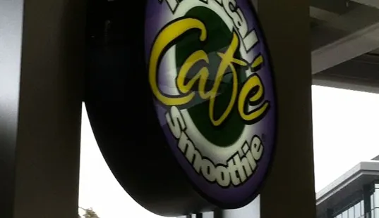 Tropical Smoothie Cafe