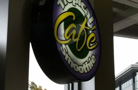 Tropical Smoothie Cafe