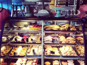 Aviary Cafe - Farmers Park