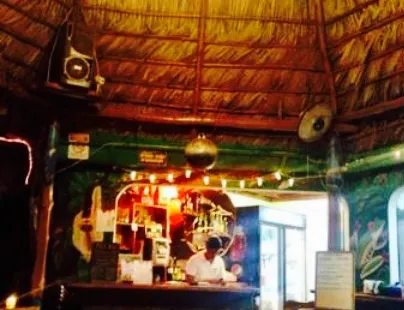 Oceano Cabinas Bar & Restaurant
