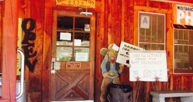 Barrett Junction Cafe & Mercantile