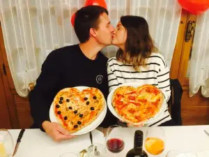 Pizzeria Ristorante Al, Sole