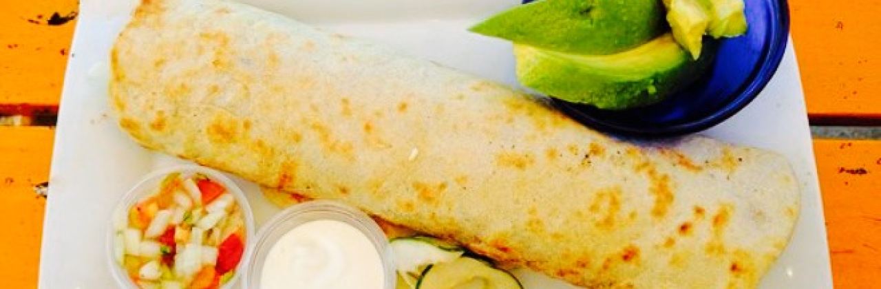 Bambooze Beach Bar and Grill