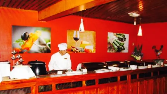 Las Bromelias Restaurant