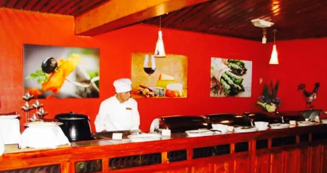 Las Bromelias Restaurant