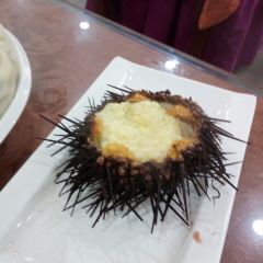 烟台荣祥海鲜酒店·荣祥海鲜(烟台山公园店) User Photo