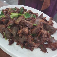 烟台荣祥海鲜酒店·荣祥海鲜(烟台山公园店) User Photo