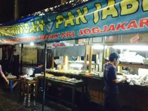 Angkringan Pak Jabrik