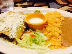 El Manantial Restaurant