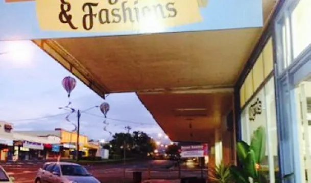 Troy's Coffee Lounge