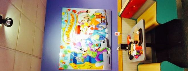 Chuck E. Cheese