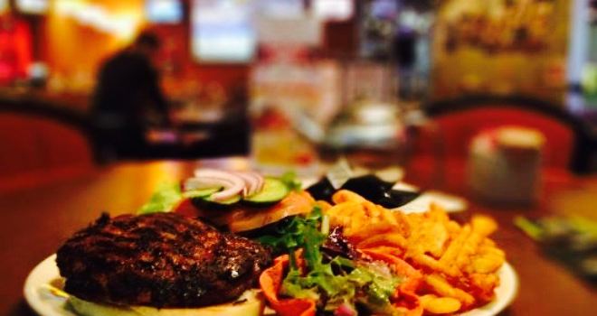 BARSIDE Lounge & Grill