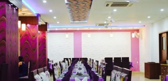 Heeralals Restaurant Khaturiya Colony