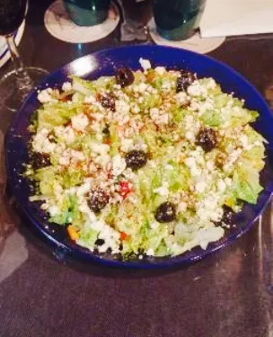 Friend's Bar and Grill