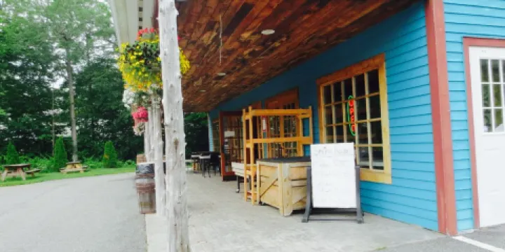 Spoonshoppe Brooke Deli & Prdc