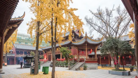 Mingjiao Temple attraction in Hefei