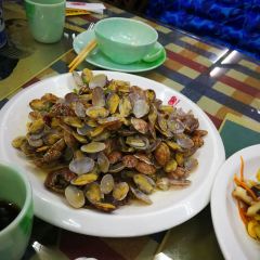 MINGUOHAIXIANJIAOZILOU User Photo