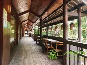 Jiuquwan Hot Spring