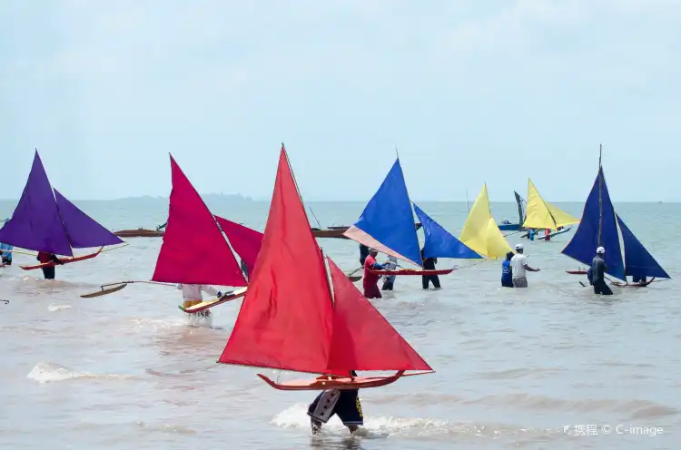 Hotels near Tanjung Pinang