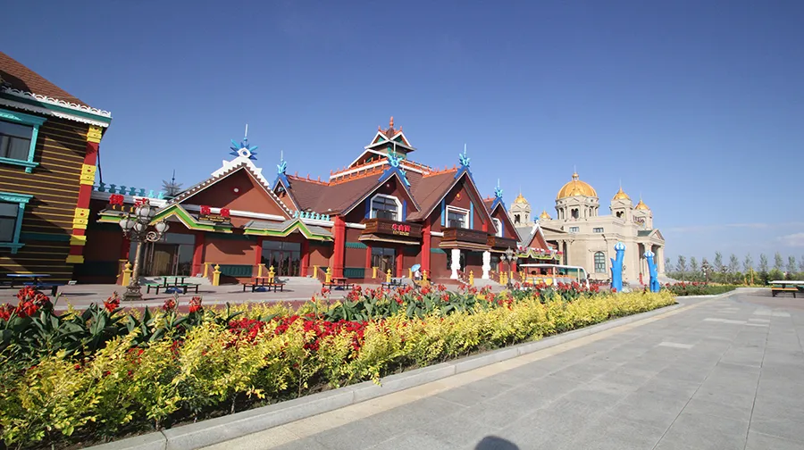 2_Manzhouli Matryoshka Scenic Area