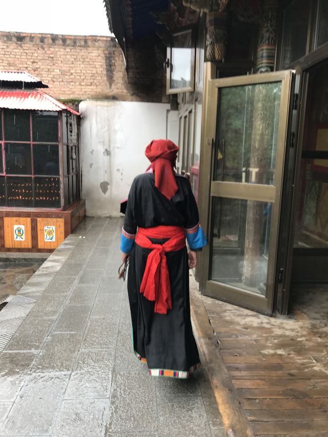 隆務寺