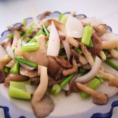Yangjizaliangyufu User Photo