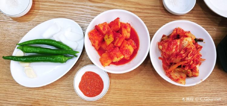 Baeknyeon Tojong Samgyaetang