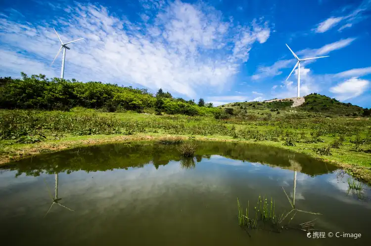 鄰近利川市恩健體育投資開發有限公司游泳館的酒店