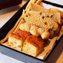 8½ Otto e Mezzo BOMBANA Shanghai User Photo