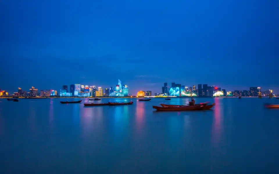 2_Qiantang River Night Cruise