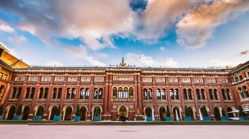 Victoria and Albert Museum