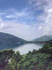 Liyu Lake