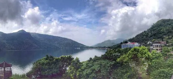 Liyu Lake