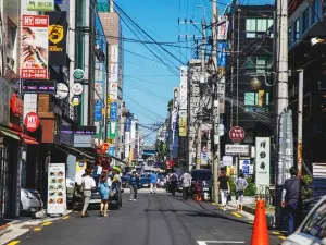 Sinsa-dong