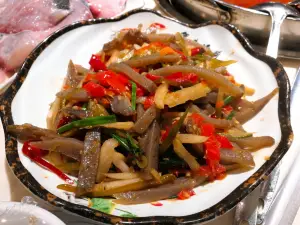三峡特色鲜鱼酒家