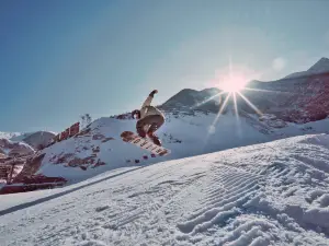 Phoenix Ridge Ski Resort at Baolong Mountain