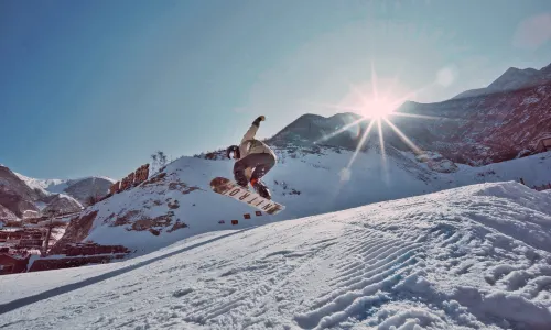 Phoenix Ridge Ski Resort at Baolong Mountain