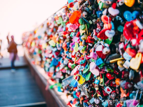 Namsan Mountain Park