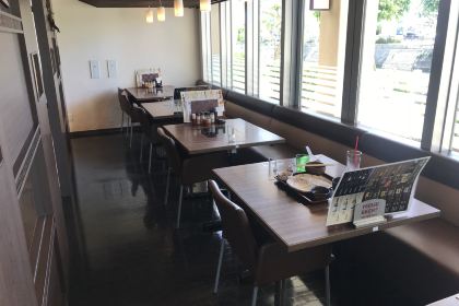 我那霸豚肉店（Kafuna旭橋店）