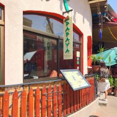 Papaya Restaurant & Cafe 여행 사진