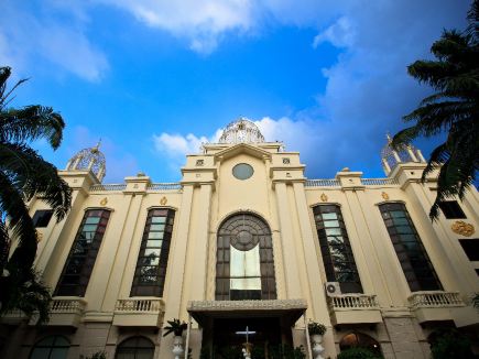 Golden Dome Cabaret Show