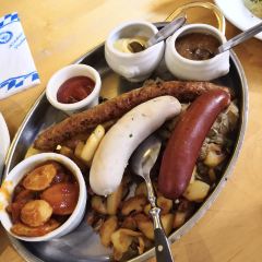 Albert's Schloss - Manchester 여행 사진