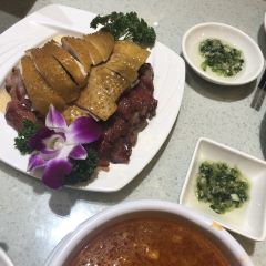 香港新发烧腊茶餐厅(书城店) User Photo