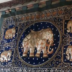 Thaise Snackbar Bird User Photo