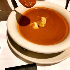 Grand Lux Cafe User Photo