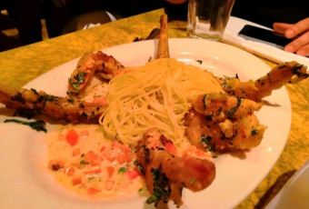 Grand Lux Cafe User Photo